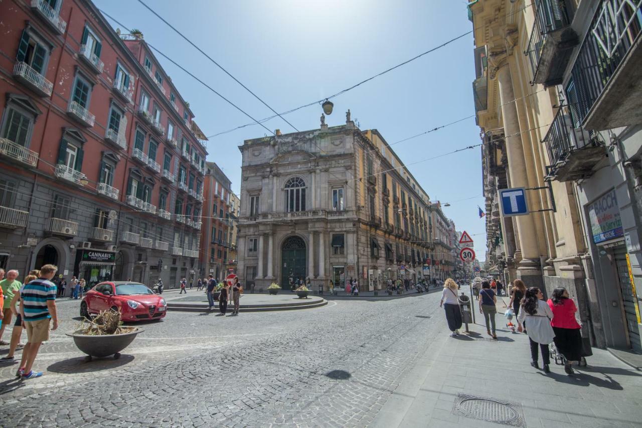 Palazzo Doria D'Angri Suites Naples Exterior photo